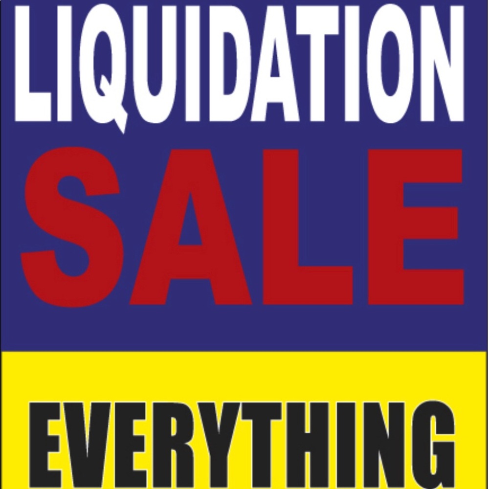 SELLING 1 LOT of 50 formal dresses as liquidation!